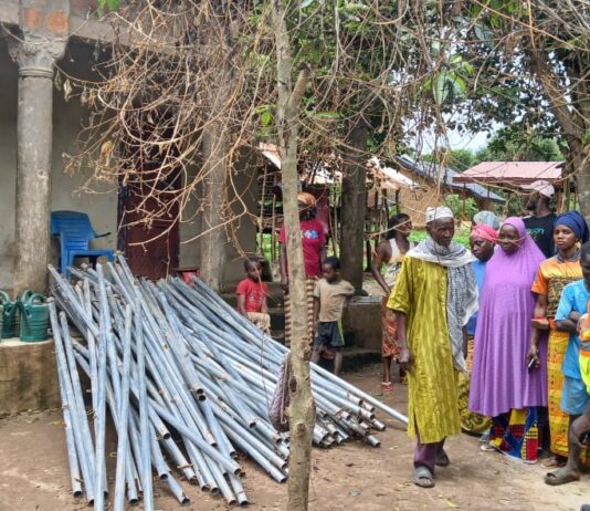 PARAWI: Le CECIDE dote les femmes de kits maraîchers pour renforcer leur autonomie économique et leur résilience climatique